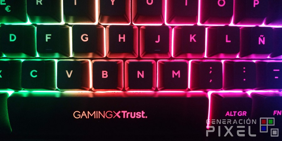 Análisis del Teclado Trust GXT 833 Thado